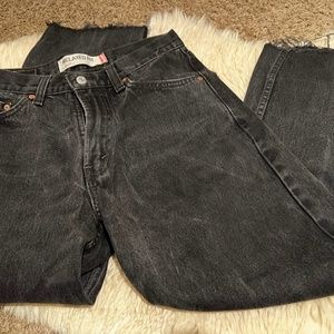 Black levis 550 - 30x30 frayed raw hem